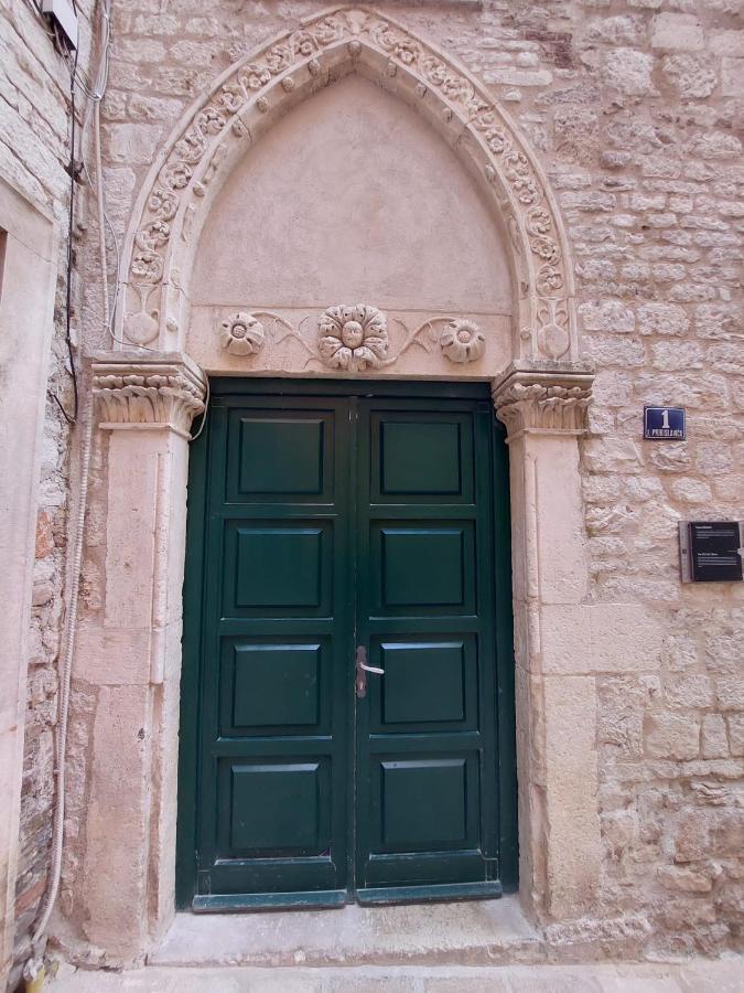 Central Palace Apartment Šibenik Exteriér fotografie